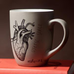 Presents painted by hand on porcelain cups are special 